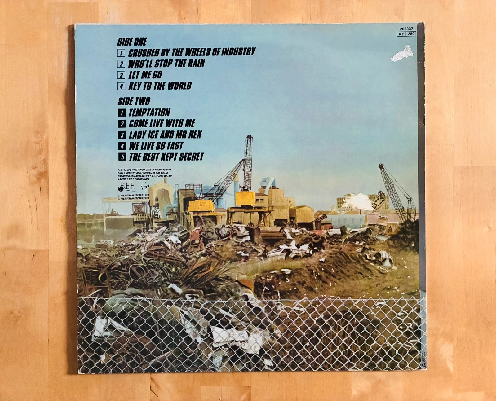 Vinylplaat 33T Heaven 17 The Luxury Gap. – photo 2